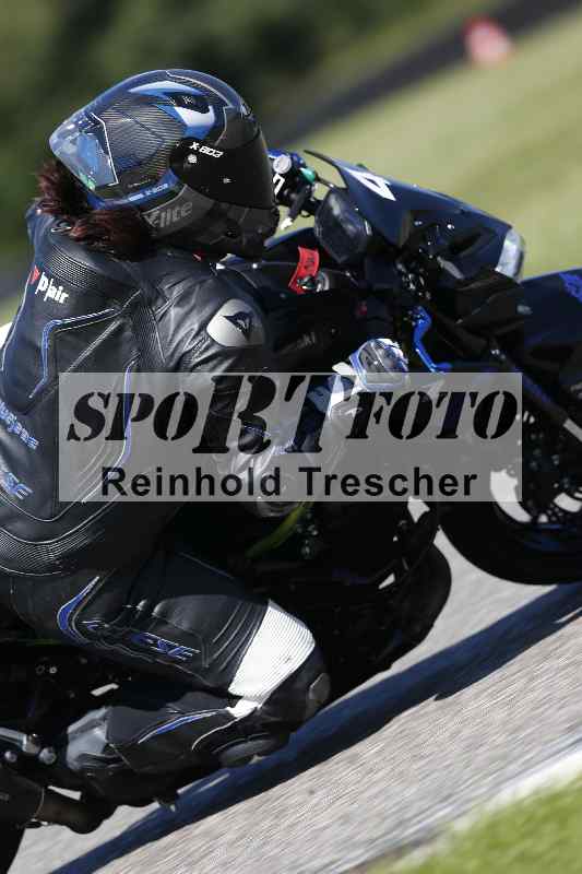 /Archiv-2025/42 07.08.2025 Peter Studer Girls Day ADR/Gruppe pink/4